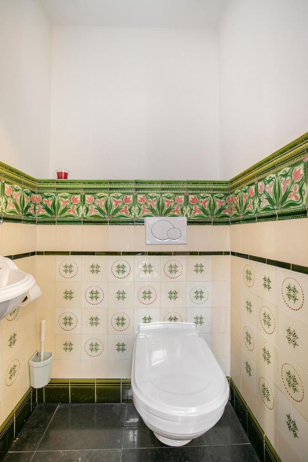Edam Suites Bagian luar foto
